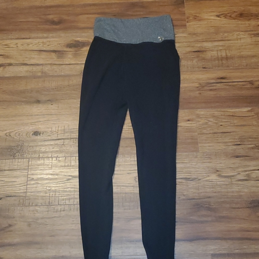 ~3 For $25~ VS PINK Bling Leggings